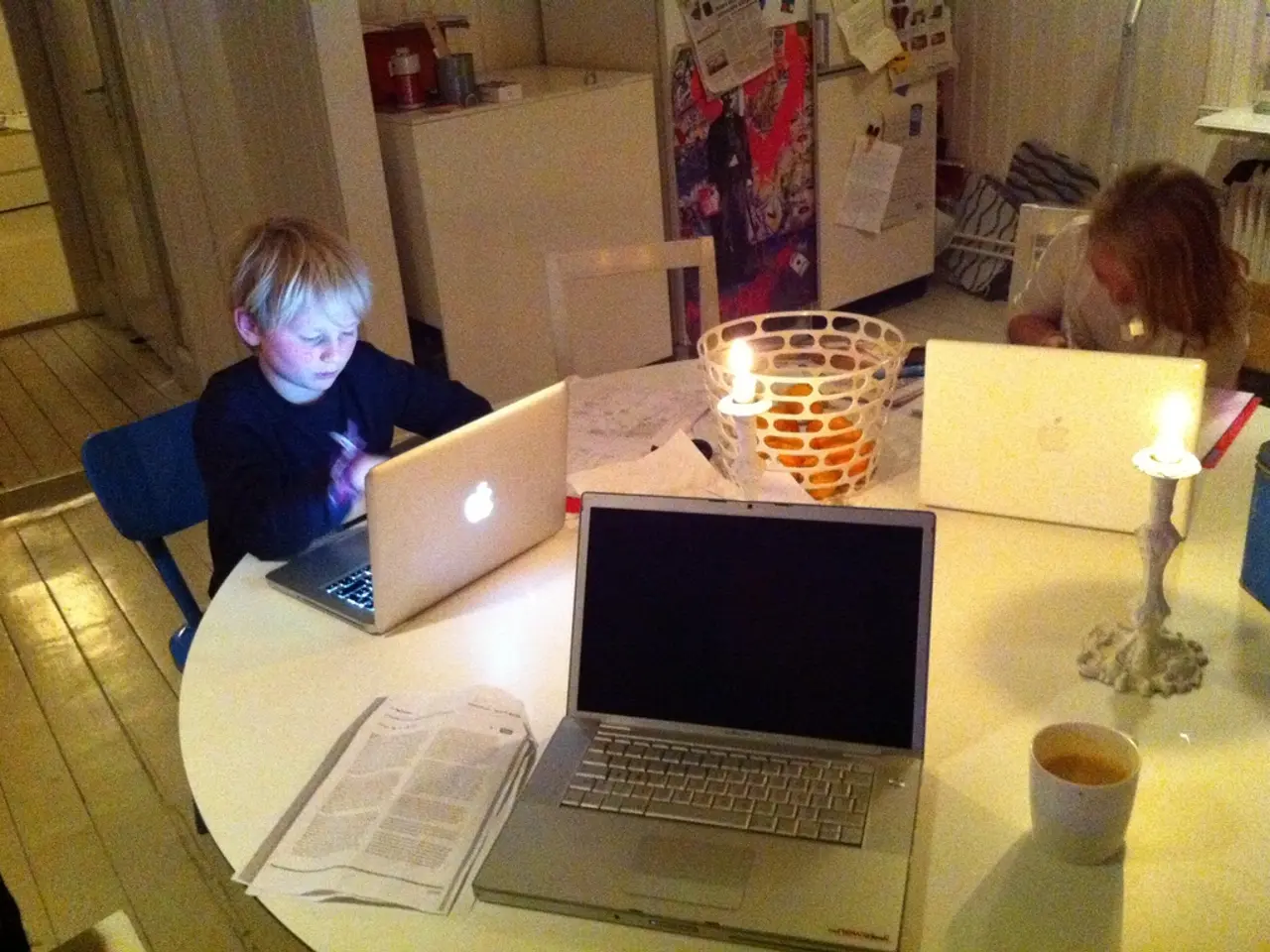 Working in the Home Office as a mother leaves me with feelings of remorse