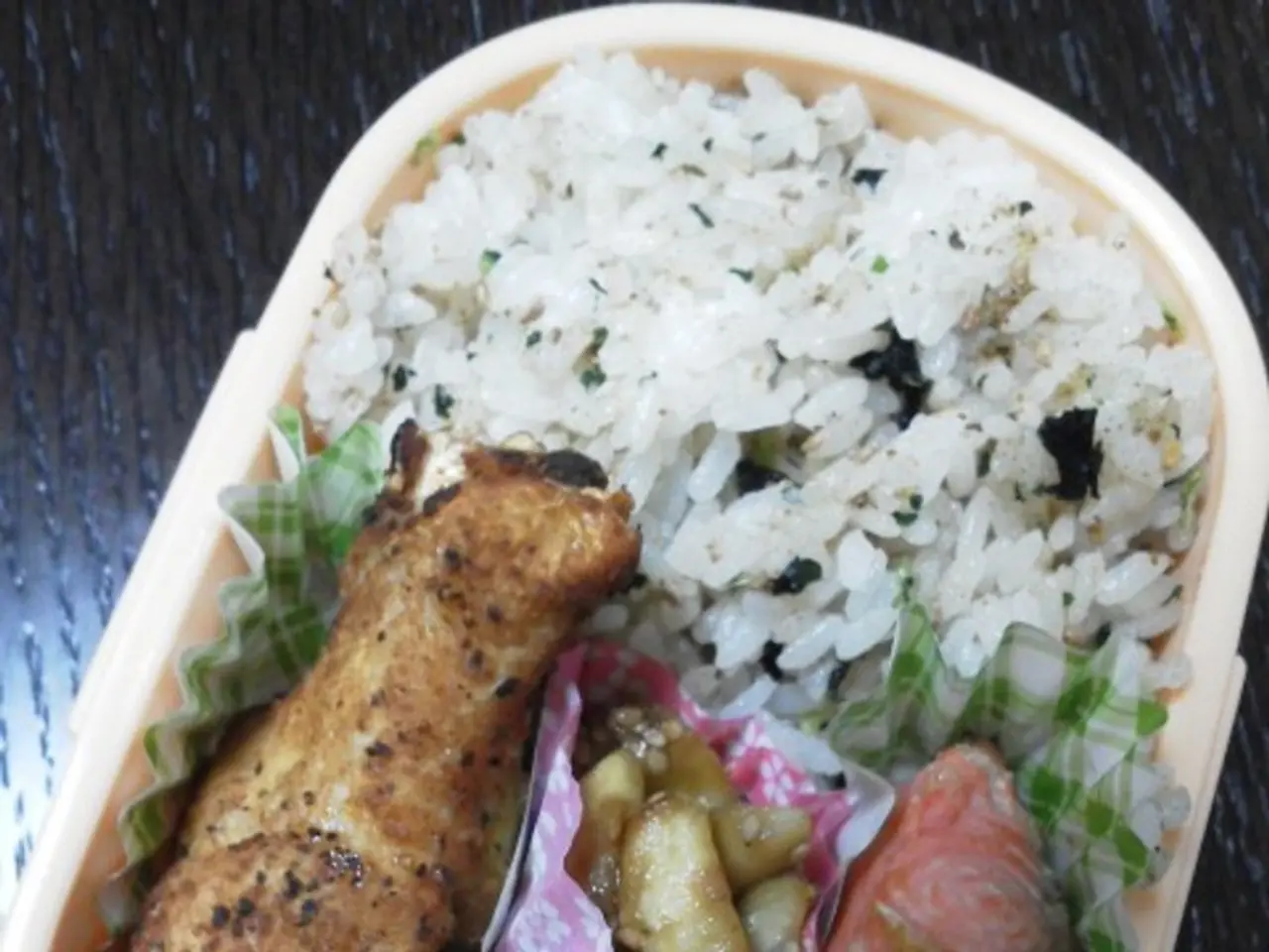 Cultivate Tomato Seedlings for Thriving Yields