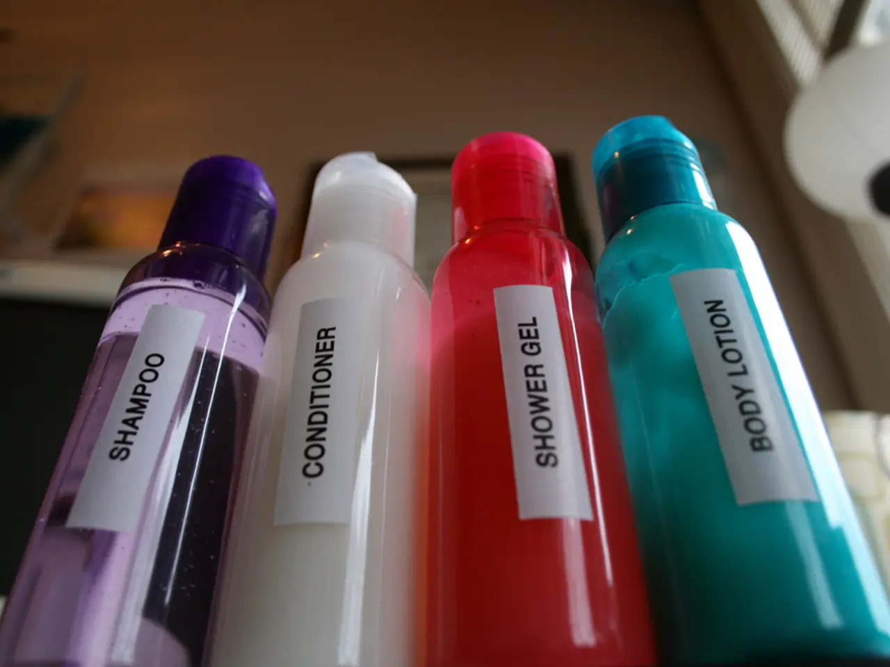 Achieving Radiant Festival Skin Using Hydrating Moisturizer
