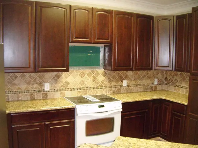 Kitchen Design Flaws Making Your Space Look Economical - Sleek Remedies for a Cost-Effective...
