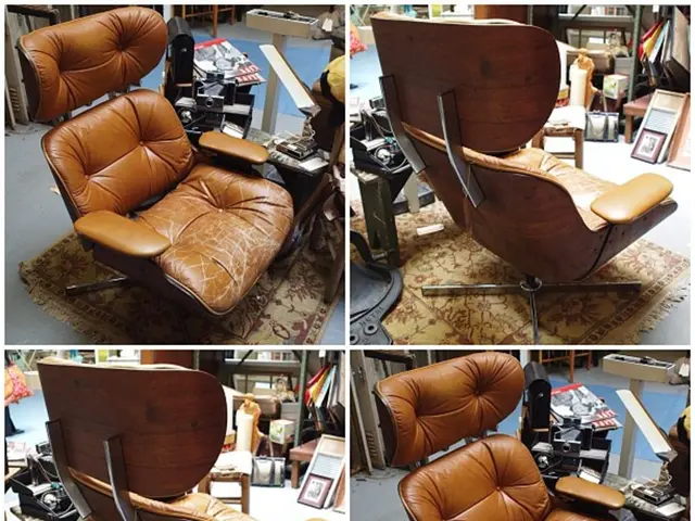 Instead of a Musical Theater, Schicker Stadl becomes a Visit to Perman & Shaki