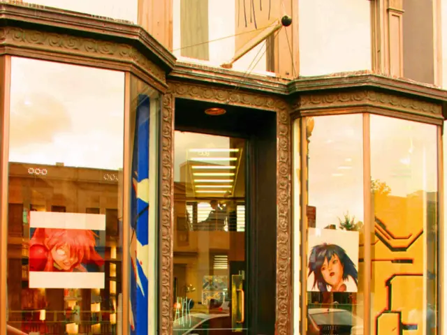 Home Transformation Ideas - 30 Simple Do-It-Yourself Upgrades to Instantly Refresh Your Living...