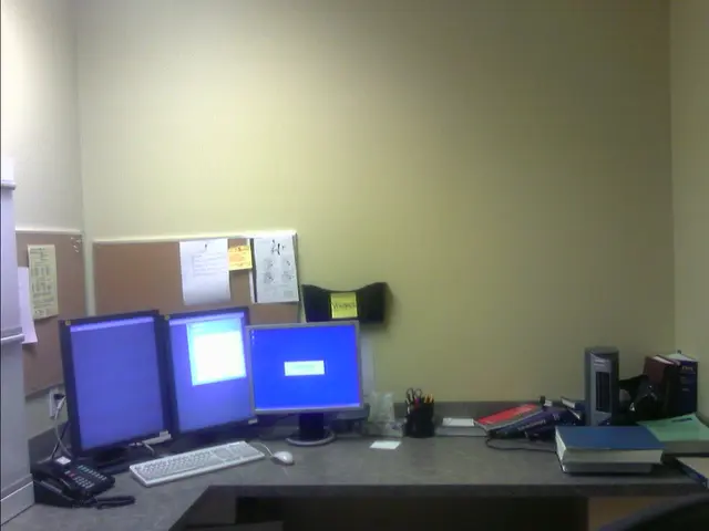 Essential Home Office Items for Telecommuting Workplace