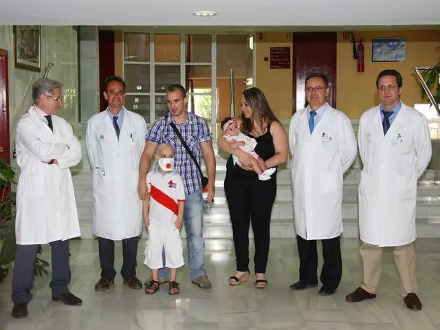 Urgent calls for aid: assist, kinship!