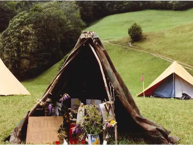 Top UK Camping Spots Flaunting Stunning Gardens for an Ideal Verdant Hideaway This Summer