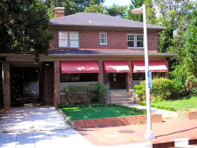 The distinctions between a prefabricated home and a modular home.