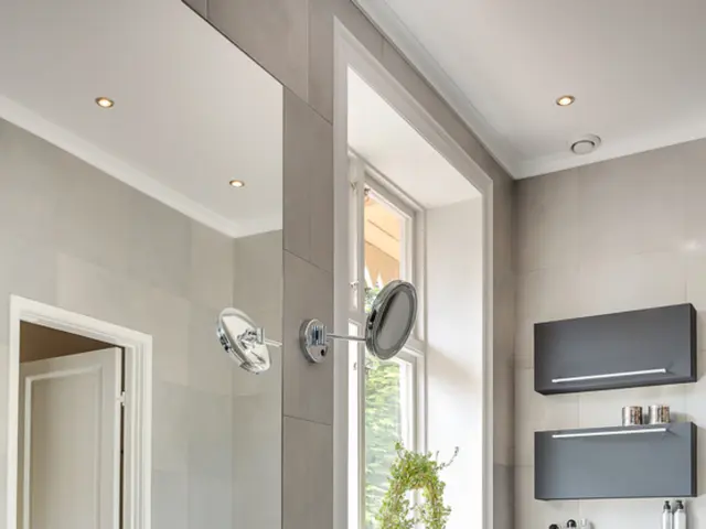 Learning Decluttering Strategies from Atomic Habits