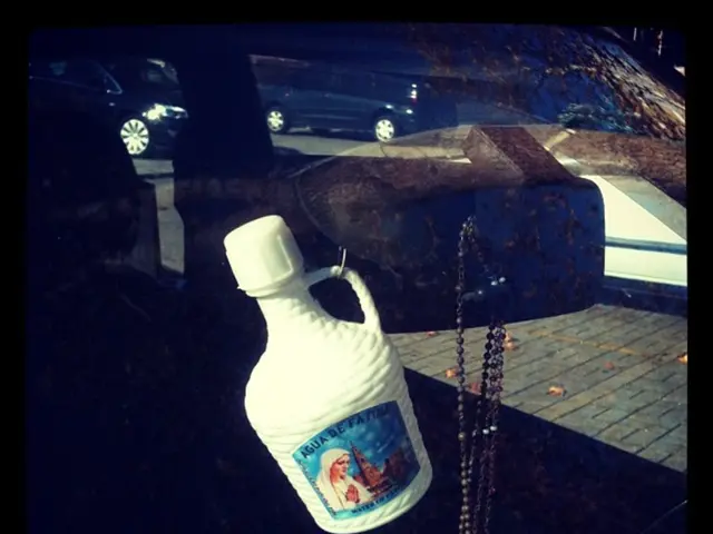 Waterproof Jacket Review: Revolutionrace Arcade 3L Lightweight Version