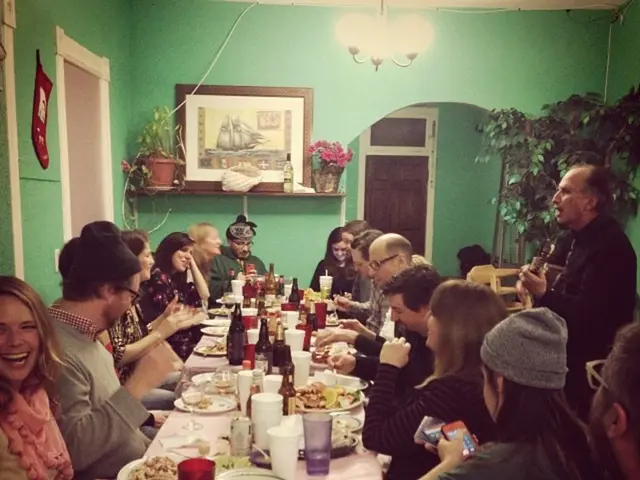 Fairy tale picnic in Hanseviertel invites public this weekend.