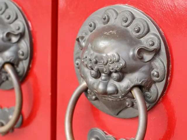 Kwikset's Innovative LED Lever in Halifax Model