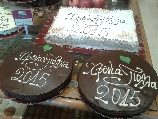 School meal suggestion: Let's discuss menu options for lunchtime at the school.