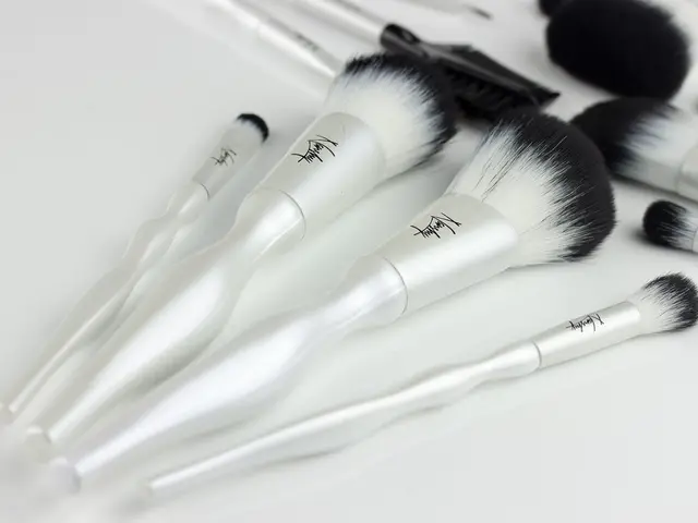 New and enticing Sephora Canada merchandise that has caught my eye and I'm eager to experiment with