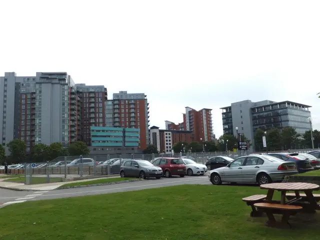 Earn substantial sums monthly by renting out your driveway: A simple alternative income source...