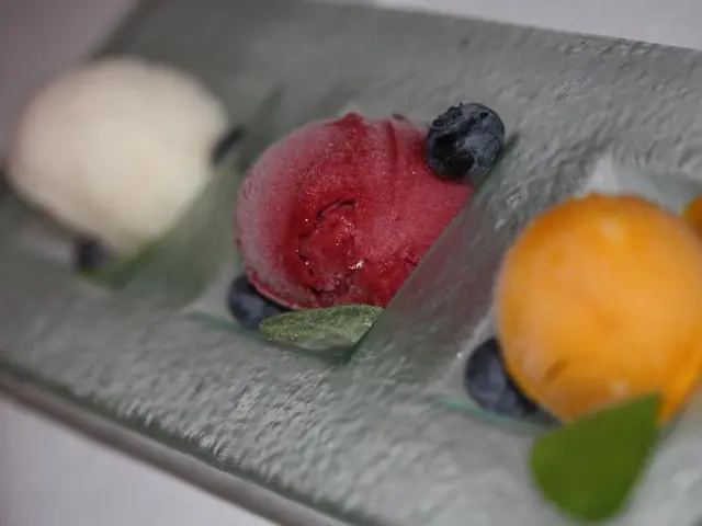 Neighborhood flourishes extensively during Easter holiday