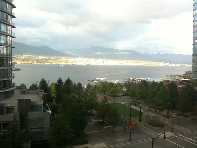 Varellai Coastline or Shoreline of Varellai