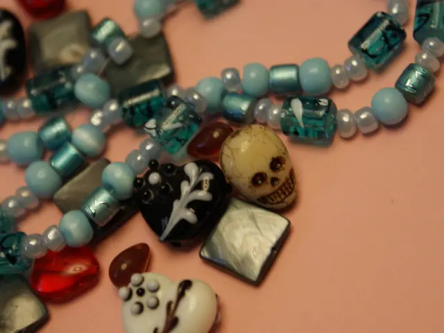 Explore jewelry imbued with power, affection, and tales unique to you.