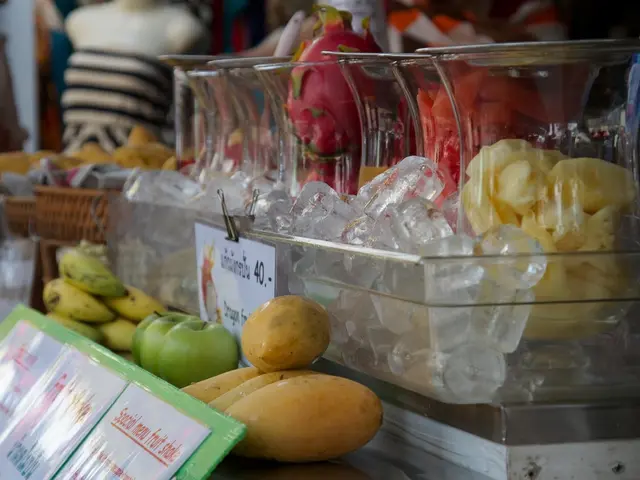 Prolong the freshness of your summer fruits using these incredible preserve containers.