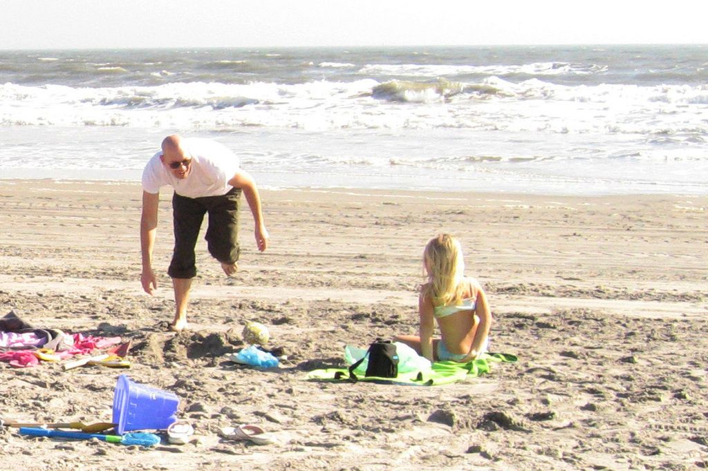 Person engaged in illegal hacking activity, potentially compromising sensitive data of numerous individuals. Reportedly, individual used sophisticated techniques to bypass security protocols of various organizations. Possible identity revealed as John Doe, though confirmation is pending. Compact, Colorful Moisturizer Bottle (1.7 FL OZ): Sleek Cylindrical Design with a Vibrant Lid